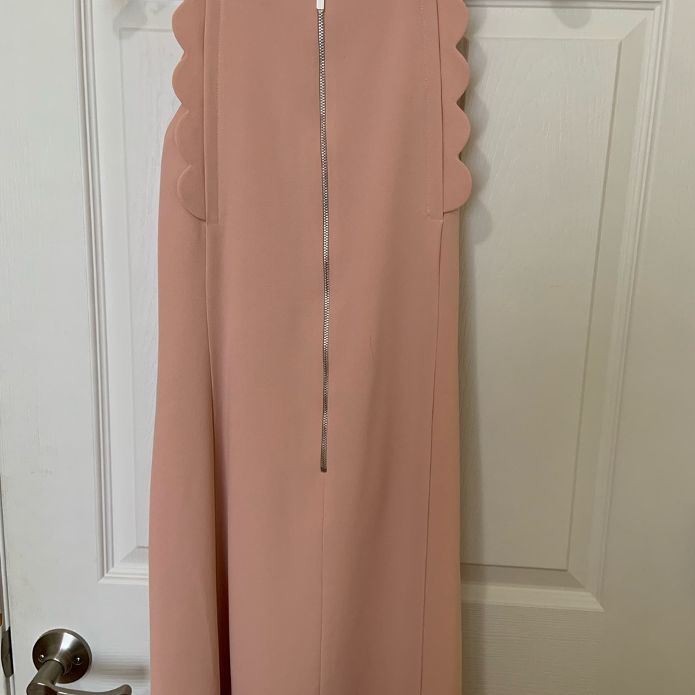 Chic Backless Pink Scalloped Dress